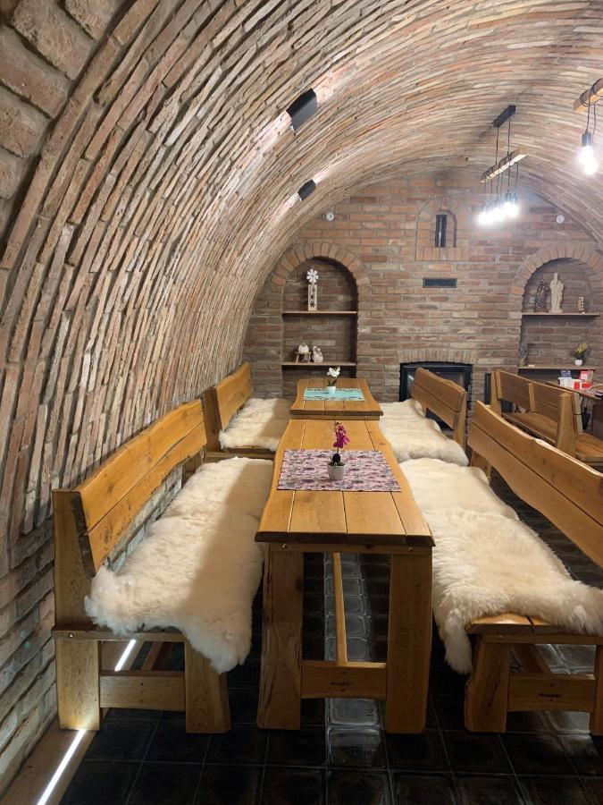Ubytovani U Lisaka Foxe Villa Bulhary Buitenkant foto
